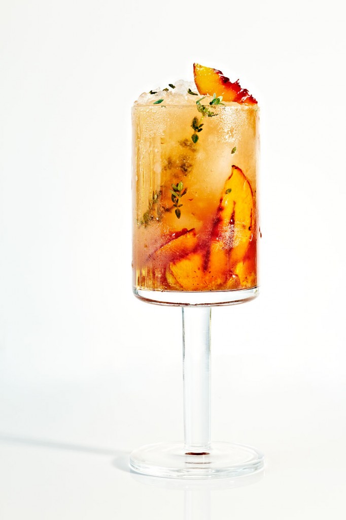 peach whiskey cocktails